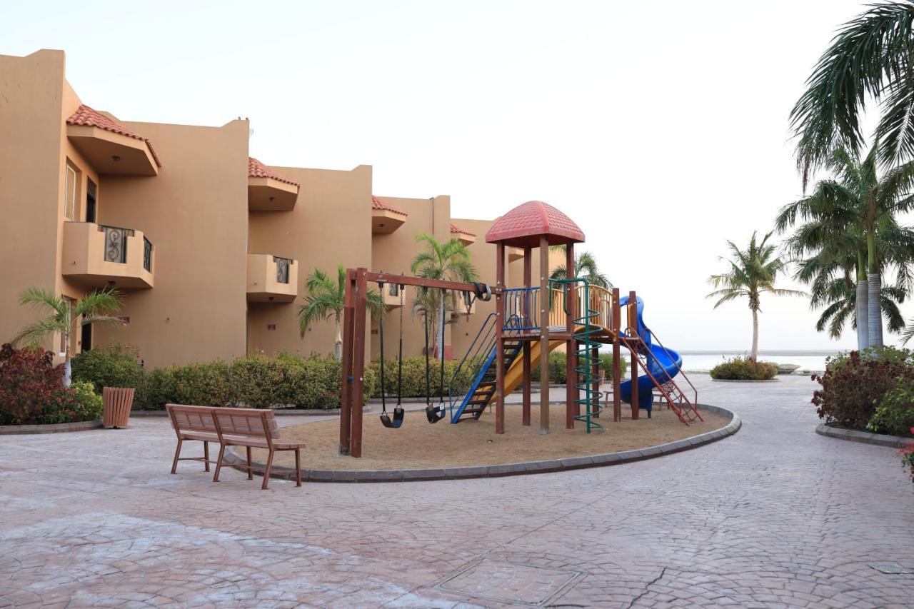 Alahlam Resort Yanbu Exterior photo